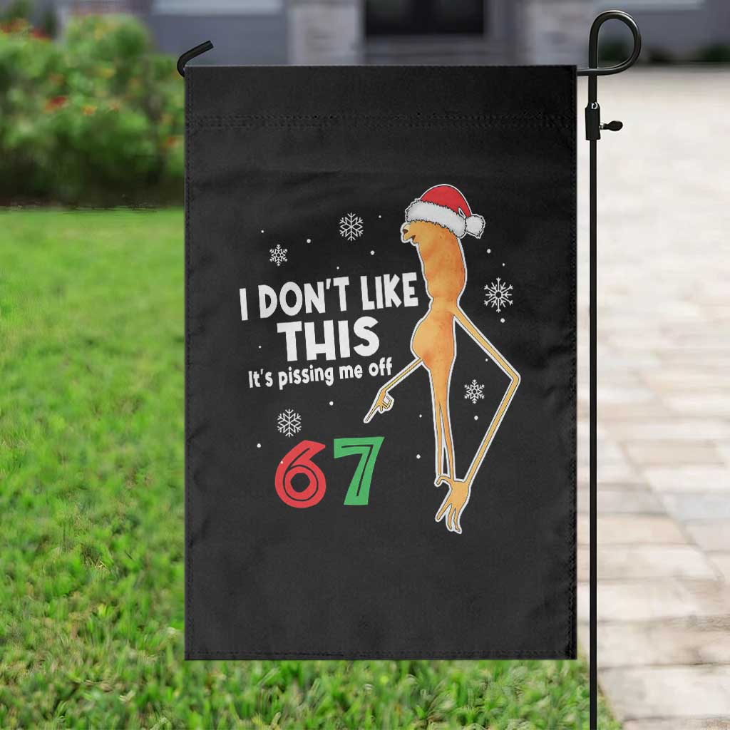 Funny Marcus The Worm 67 Meme Christmas Garden Flag I Don't Like This It's Pissing Me Off - Wonder Print Shop