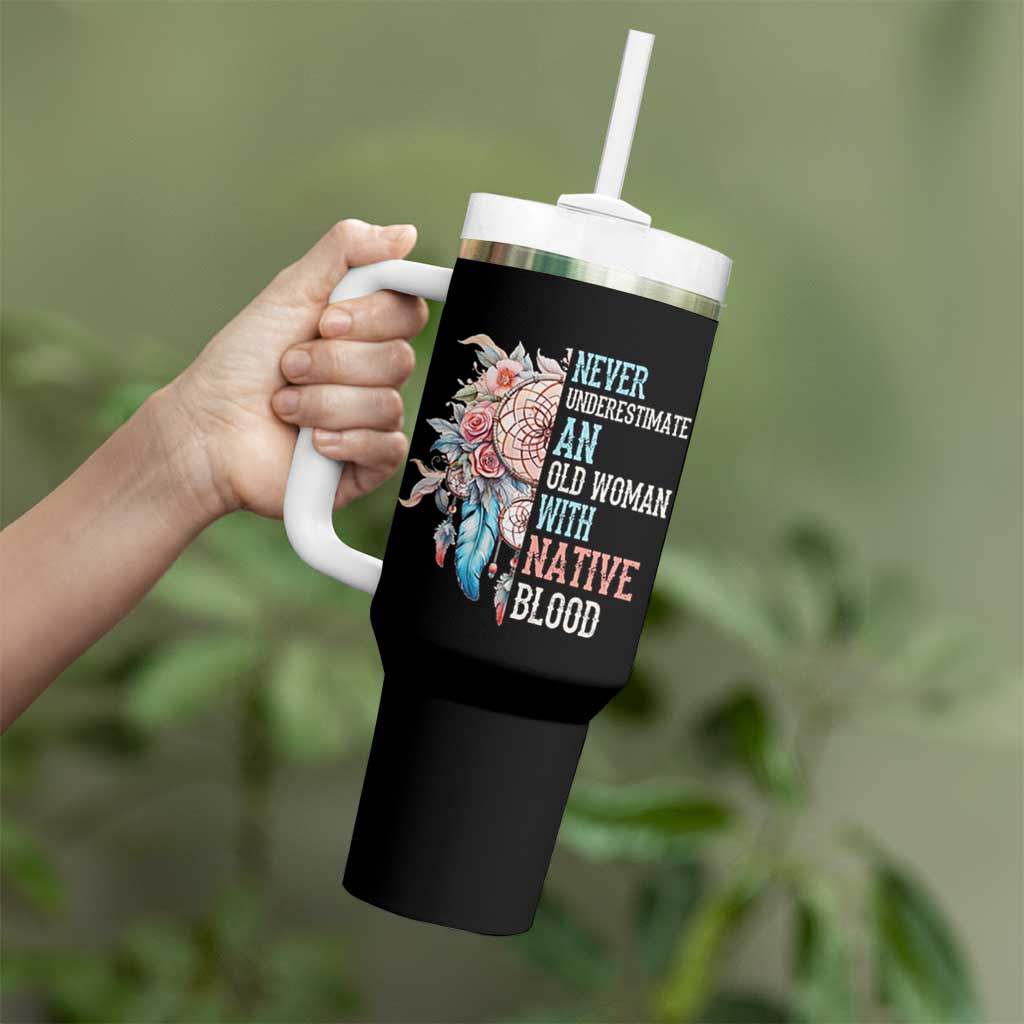 Native American Tumbler With Handle Never Underestimate An Old Woman With Native Blood Dreamcatcher - Wonder Print Shop