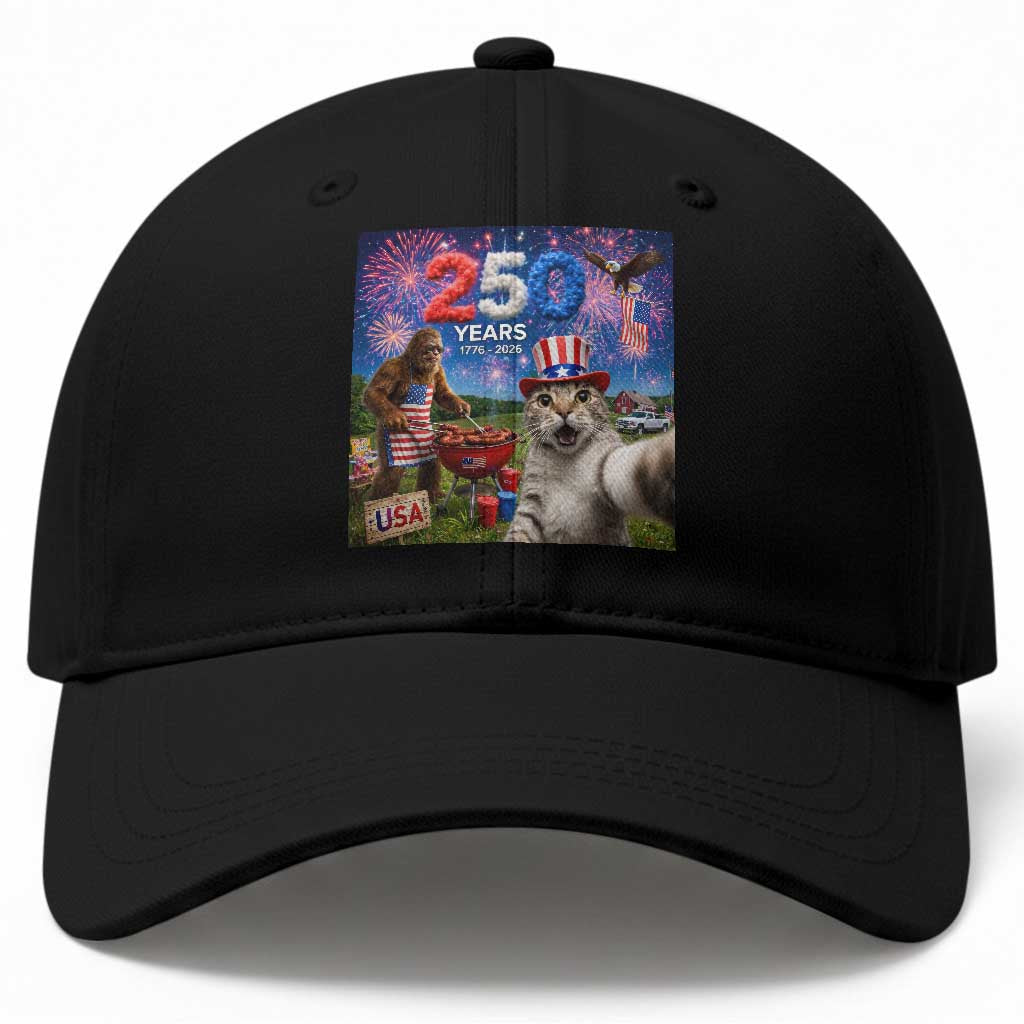 Cat Selfie with Bigfoot USA 250 Years Baseball Cap Funny 4th Of July Cat Graphic
