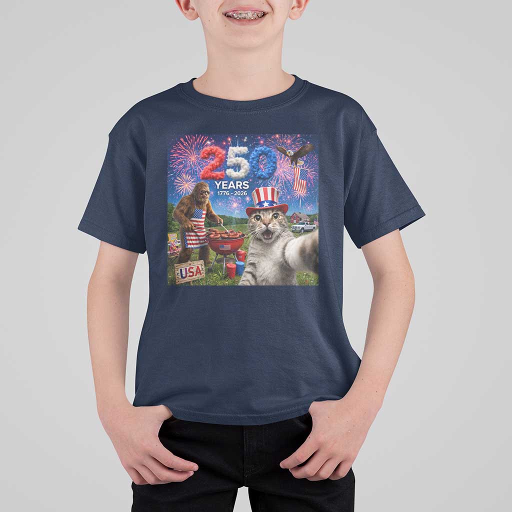 Cat Selfie with Bigfoot USA 250 Years T Shirt For Kid Funny 4th Of July Cat Graphic