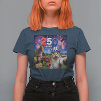 Cat Selfie with Bigfoot USA 250 Years T Shirt For Women Funny 4th Of July Cat Graphic