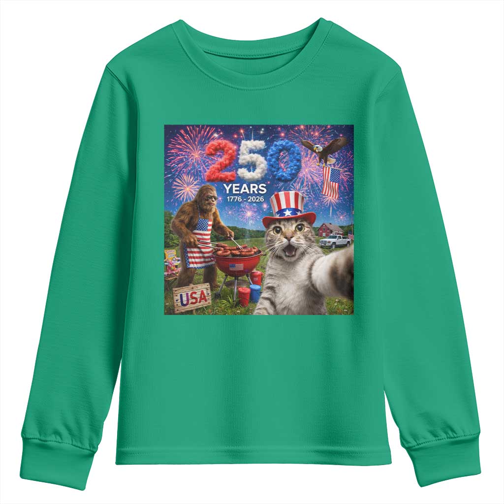 Cat Selfie with Bigfoot USA 250 Years Youth Sweatshirt Funny 4th Of July Cat Graphic