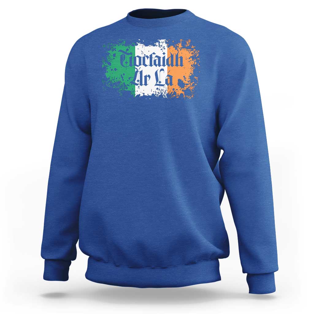 Tiocfaidh Ar La Sweatshirt Vintage Irish Ireland Flag