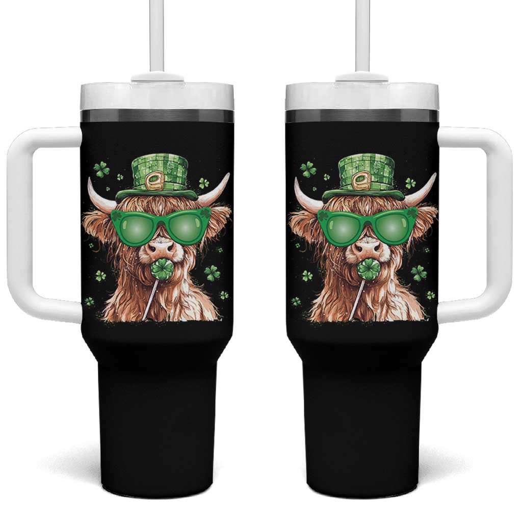 Funny St Patrick's Day Highland Cow Shamrock Tumbler With Handle