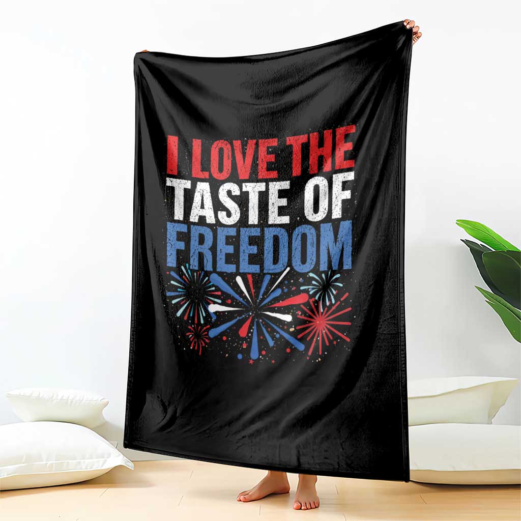 I Love The Taste Of Freedom Funny 4th of July Couple Matching Throw Blanket US Fireworks