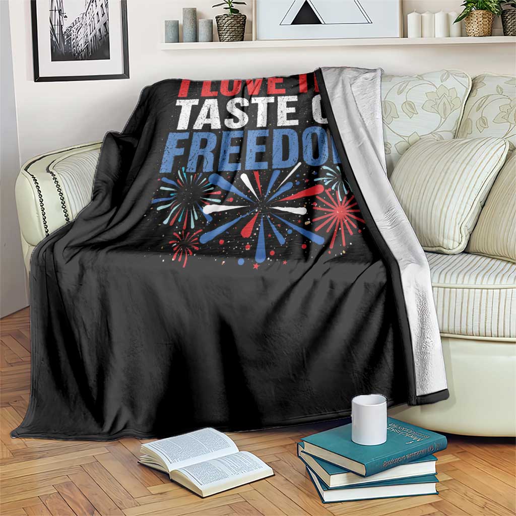 I Love The Taste Of Freedom Funny 4th of July Couple Matching Throw Blanket US Fireworks