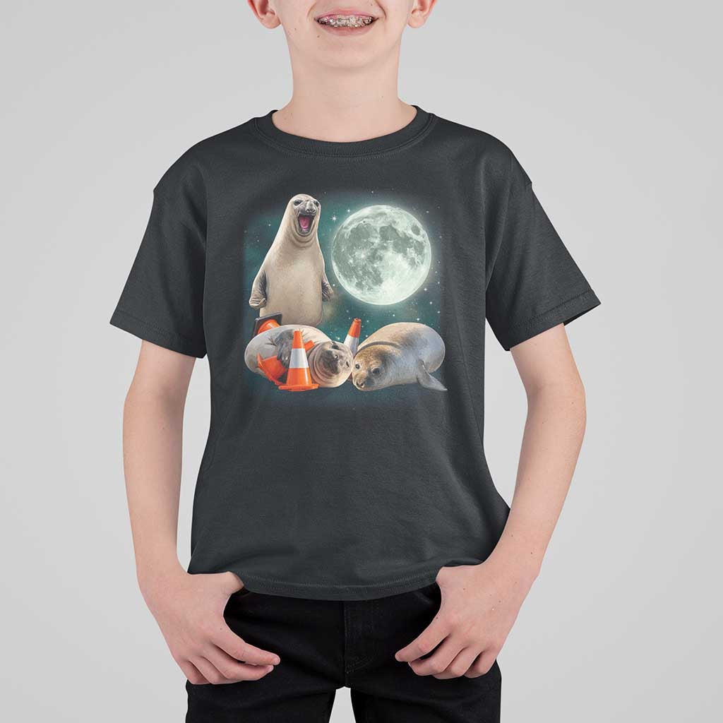 Funny Neil The Seal Howling at Moon 90s Retro T Shirt For Kid