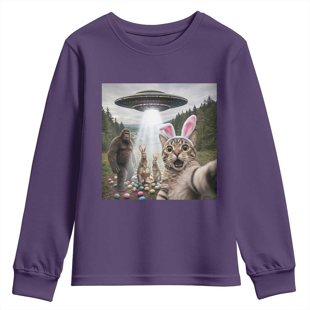 Funny Cat Selfie with Easter Bunny Bigfoot UFO Youth Sweatshirt