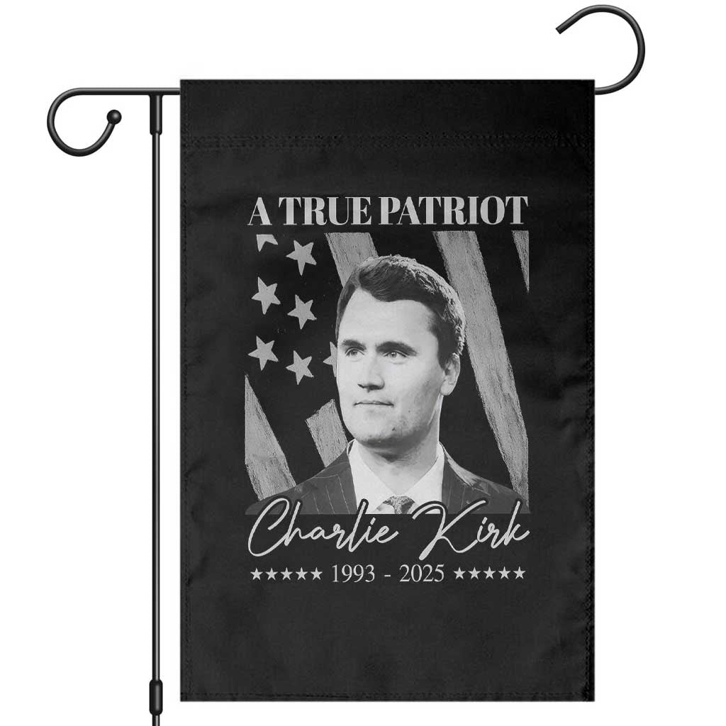A True Patriot Charlie Kirk Garden Flag Vintage American Flag - Wonder Print Shop