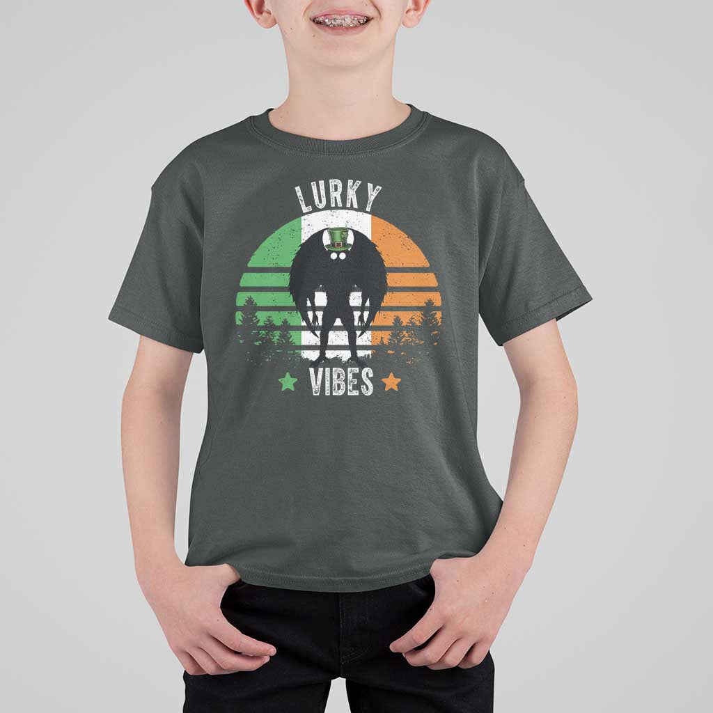 Funny St Patrick's Day Mothman T Shirt For Kid Lurky Vibes Shamrock Retro Ireland Flag