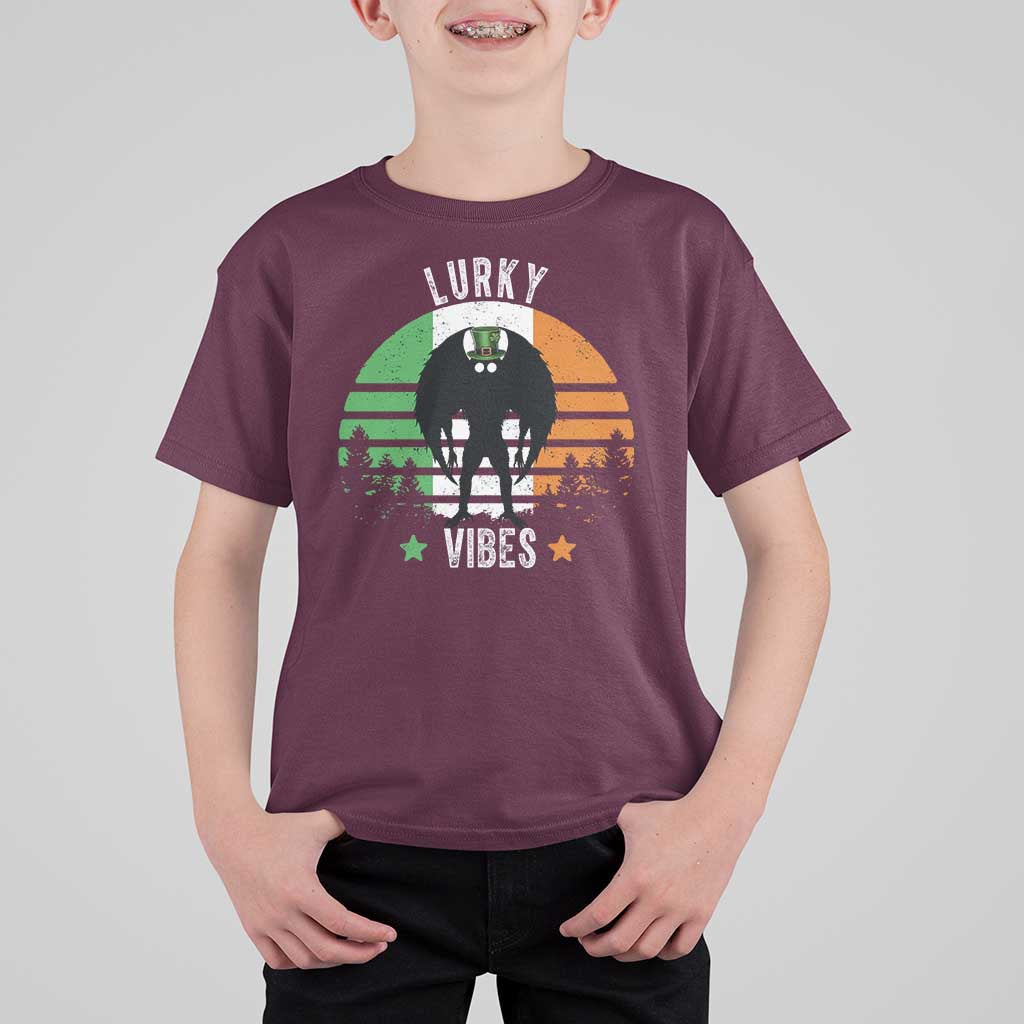 Funny St Patrick's Day Mothman T Shirt For Kid Lurky Vibes Shamrock Retro Ireland Flag