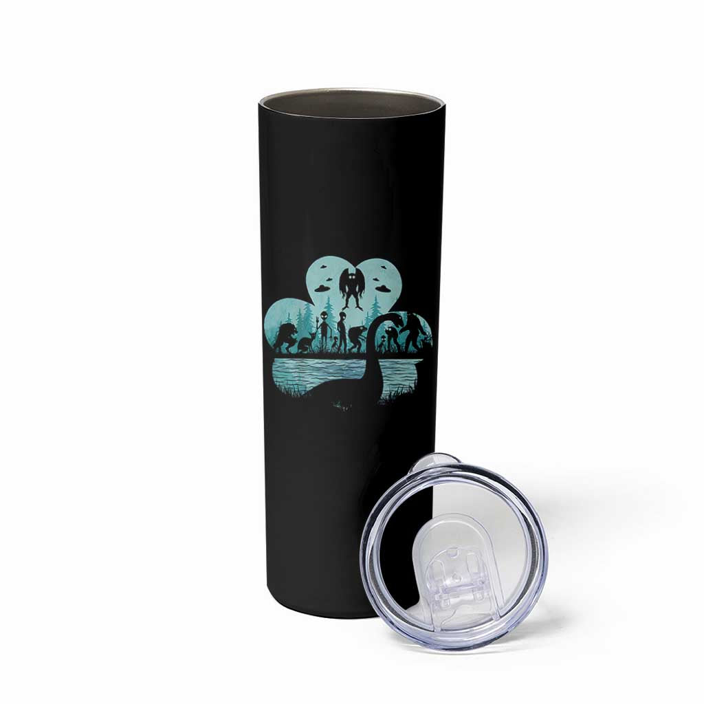 Funny Cryptid St Patrick's Day Skinny Tumbler Bigfoot Mothman Aliens Shamrock