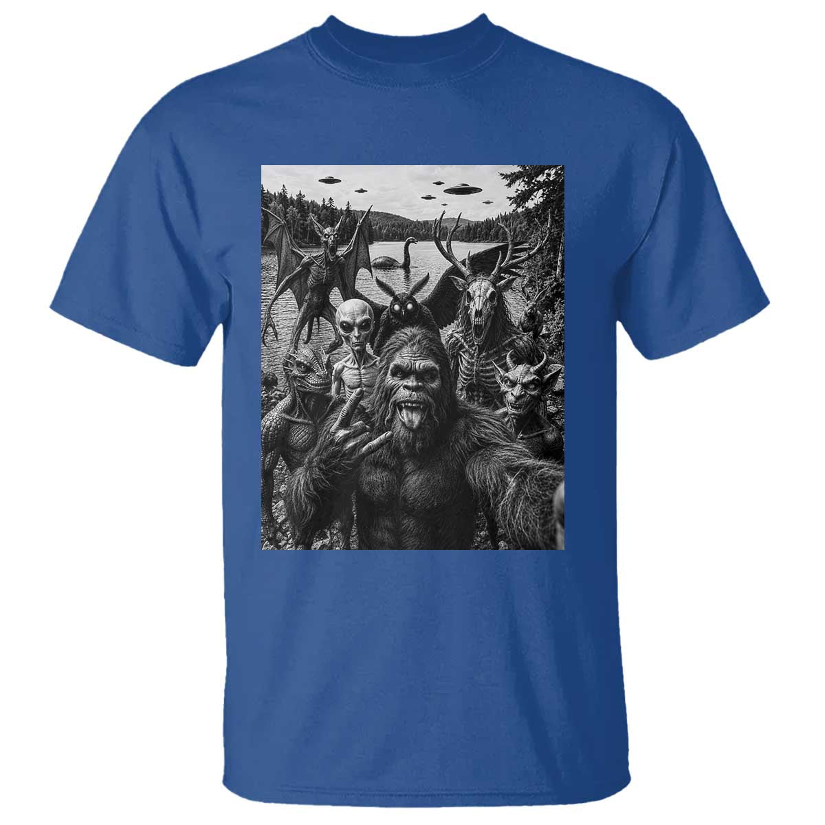 Funny Cryptid Creatures Selfie T Shirt Bigfoot Alien Cryptozoology Fantasy Mythical Monsters