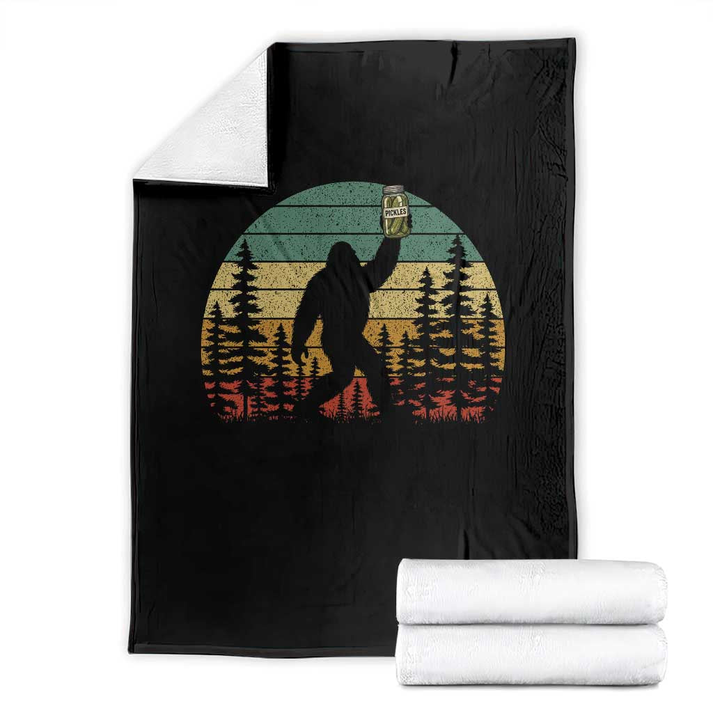 Funny Bigfoot Pickles Lover Throw Blanket Retro Sasquatch Cucumber Food Lover