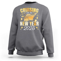 Family New Year's Trip 2025 Sweatshirt Cruising Into The New Year 2025
