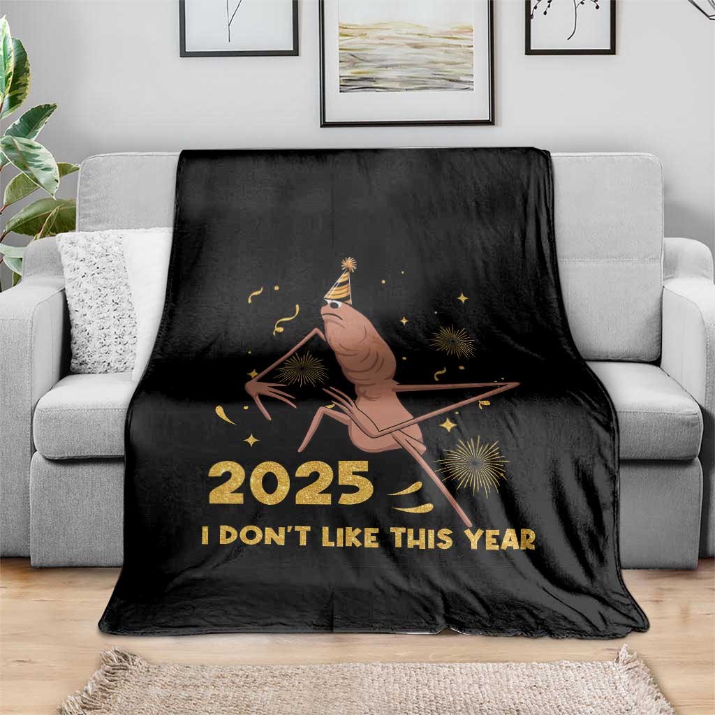Funny Marcus The Worm New Year Throw Blanket 2025 I Dont Like This Year Fireworks NYE Party - Wonder Print Shop