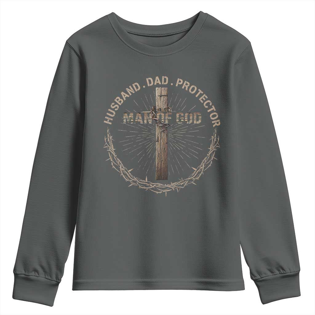 Man Of God Husband Dad Protector Youth Sweatshirt Christian Dad Vintage Jesus Cross