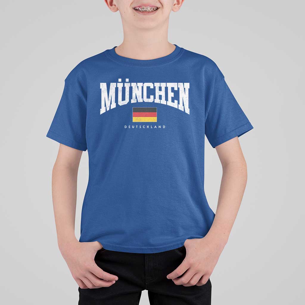 Munchen Deutschland Germany T Shirt For Kid Vintage Athletic Sports Design