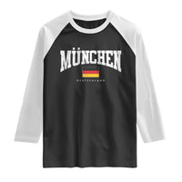 Munchen Deutschland Germany Raglan Shirt Vintage Athletic Sports Design