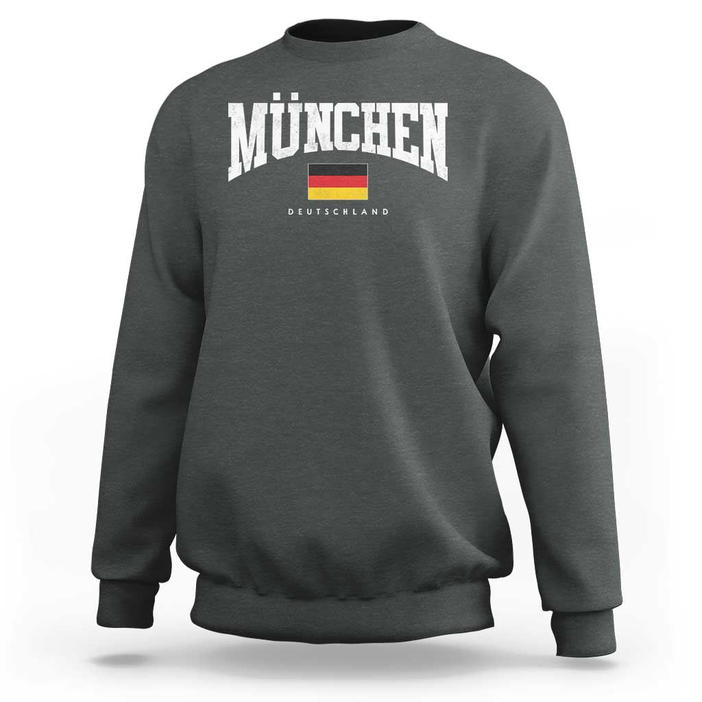 Munchen Deutschland Germany Sweatshirt Vintage Athletic Sports Design
