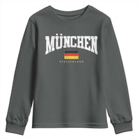 Munchen Deutschland Germany Youth Sweatshirt Vintage Athletic Sports Design