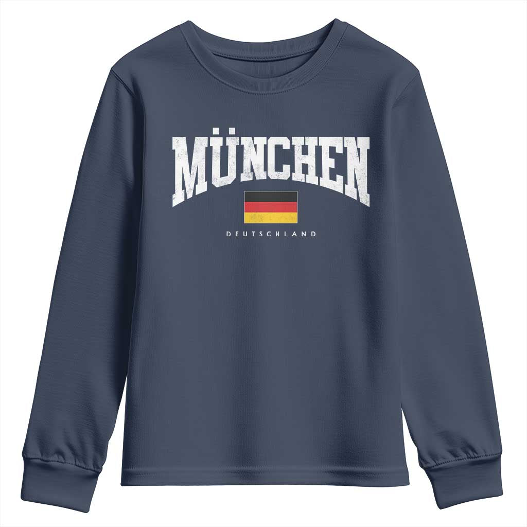 Munchen Deutschland Germany Youth Sweatshirt Vintage Athletic Sports Design