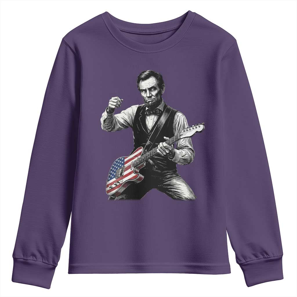 Abraham Lincoln Playing Guitar Vintage American Flag Youth Sweatshirt