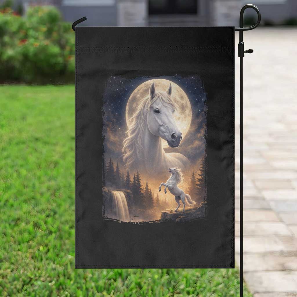 Horse Neighing To The Moon Garden Flag Vintage 90s Animal Horse Lover Equestrian