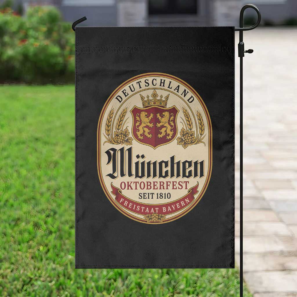 Oktoberfest Munchen Seit 1810 Garden Flag Deutschland German Beer Label Bavarian Lion Shield