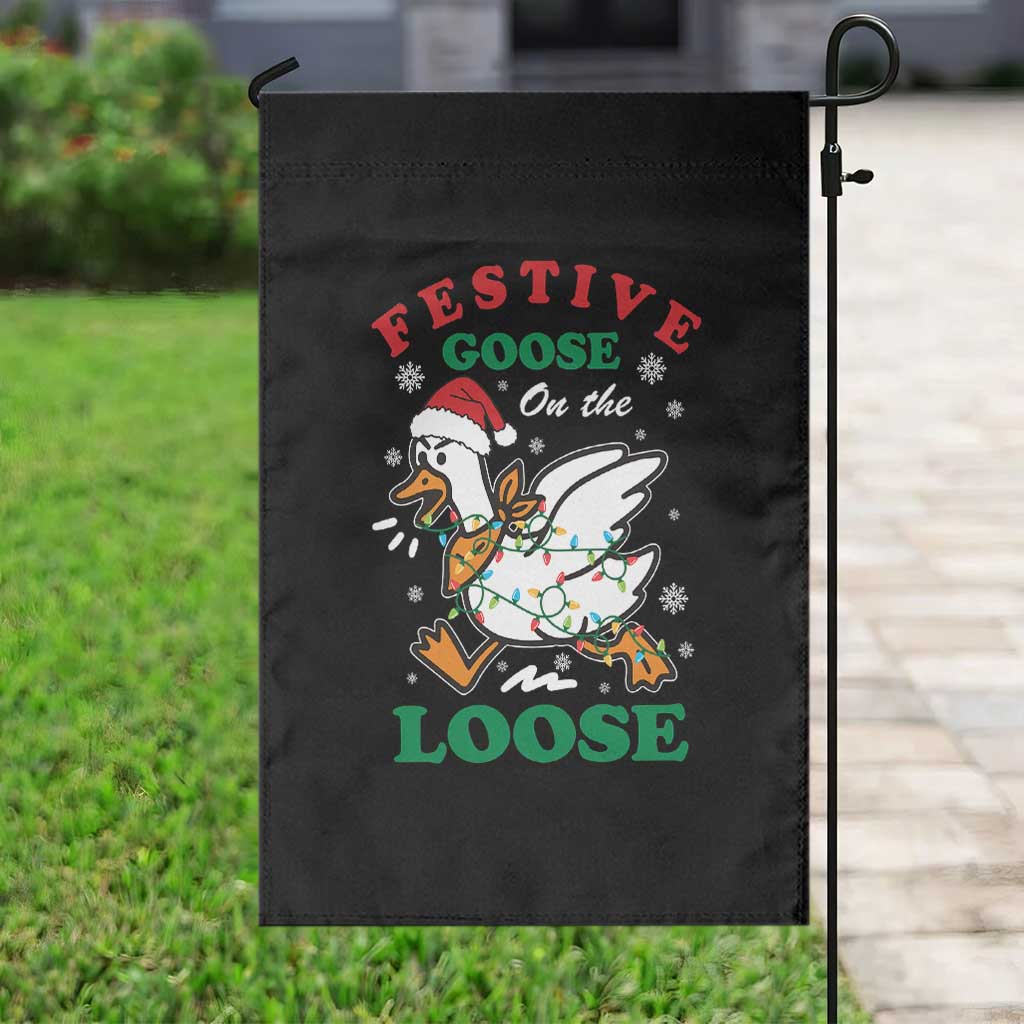 Funny Goose Christmas Garden Flag Festive Goose On The Loose Xmas Holiday - Wonder Print Shop