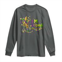 Funny I'm Catchin' If You're Throwin' Mardi Gras Long Sleeve Shirt Crawfish Beads Fleur De Lys