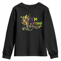 Funny I'm Catchin' If You're Throwin' Mardi Gras Youth Sweatshirt Crawfish Beads Fleur De Lys