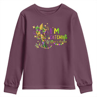 Funny I'm Catchin' If You're Throwin' Mardi Gras Youth Sweatshirt Crawfish Beads Fleur De Lys