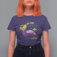 Funny Mardi Gras Pelican T Shirt For Women I'm Catchin' If You're Throwin' Beads Doubloons