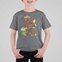 Funny Bigfoot Carnival Mardi Gras Party T Shirt For Kid