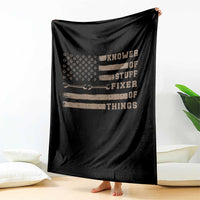 Knower Of Stuff Fixer Of Things Throw Blanket Funny Handyman Dad Husband Vintage American Flag