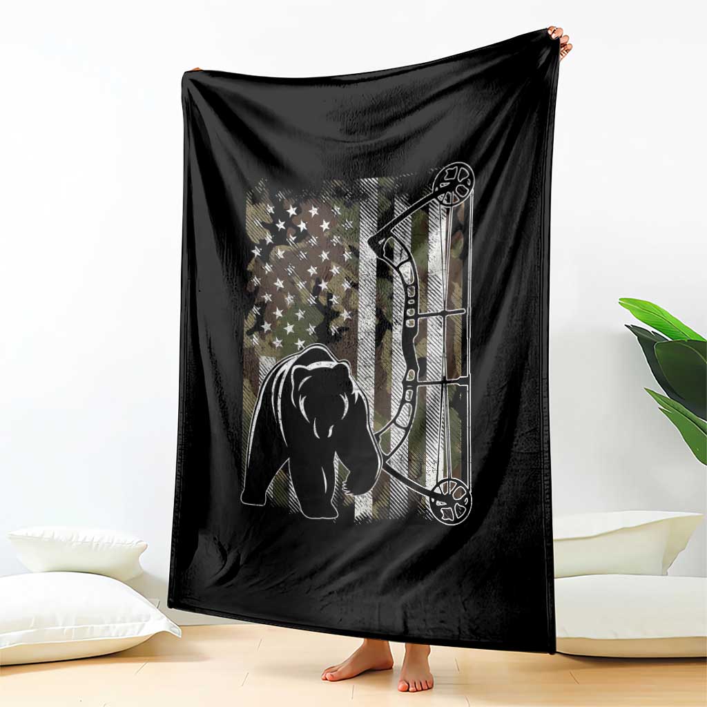 Bear Bowhunting Bow Archery Vintage Camo American Flag Throw Blanket - Wonder Print Shop