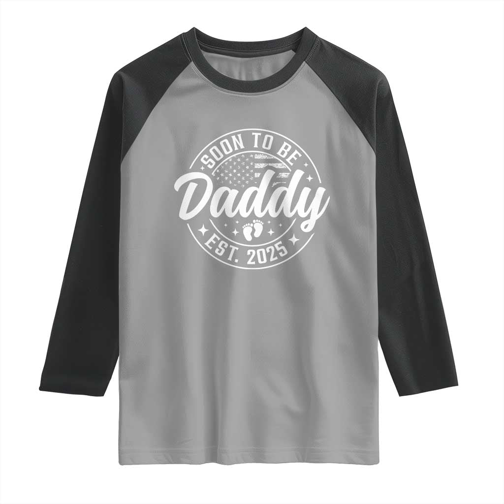 Funny Promoted To Daddy 2025 Raglan Shirt Newborn Vintage American Flag Baby Footprint