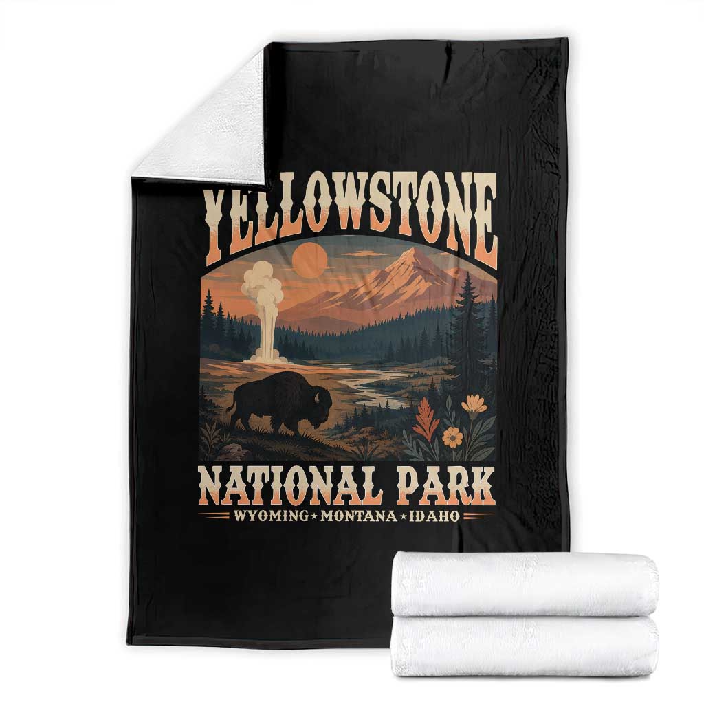 Yellowstone National Park Wyoming Montana Idaho Throw Blanket Vintage Bison Geyser