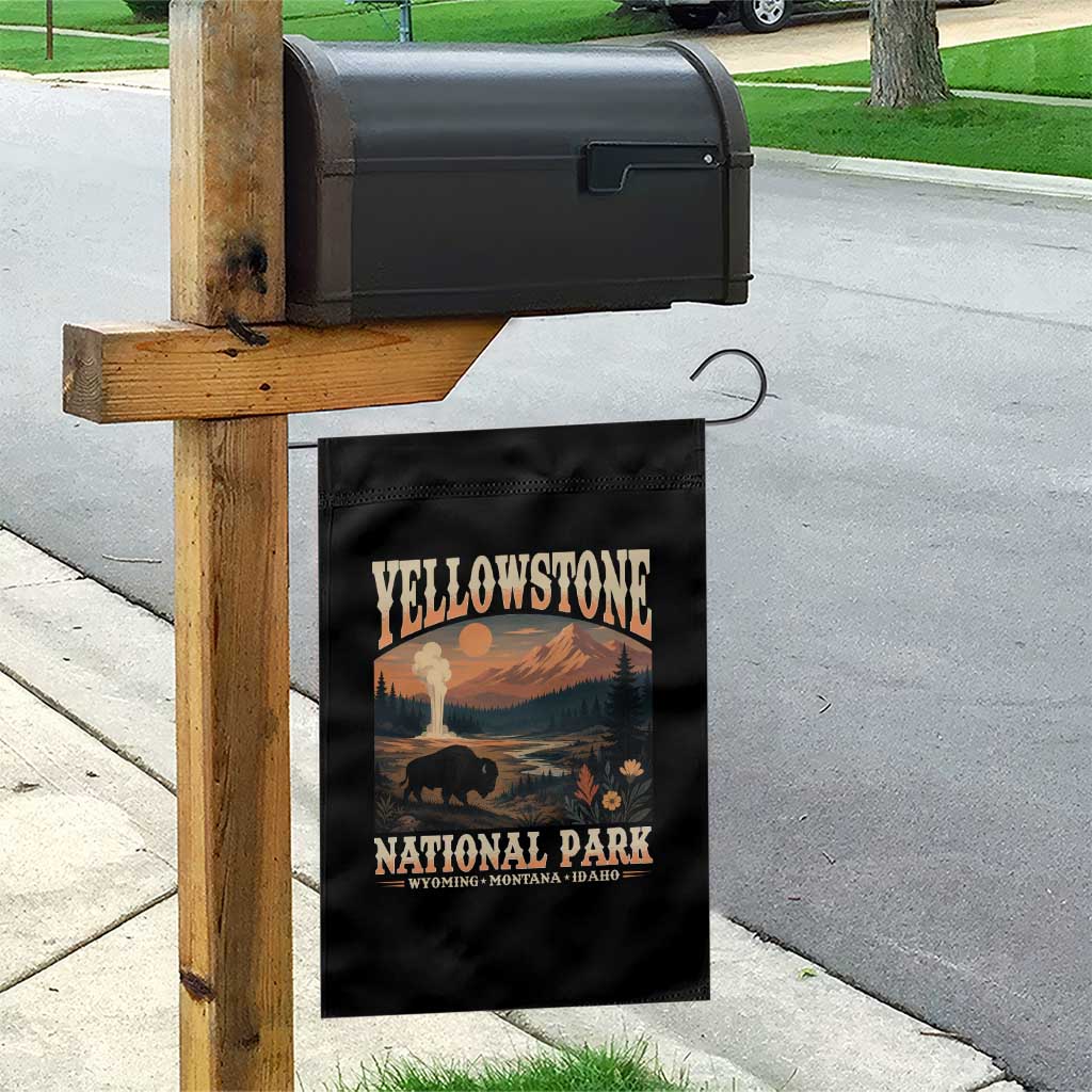 Yellowstone National Park Wyoming Montana Idaho Garden Flag Vintage Bison Geyser