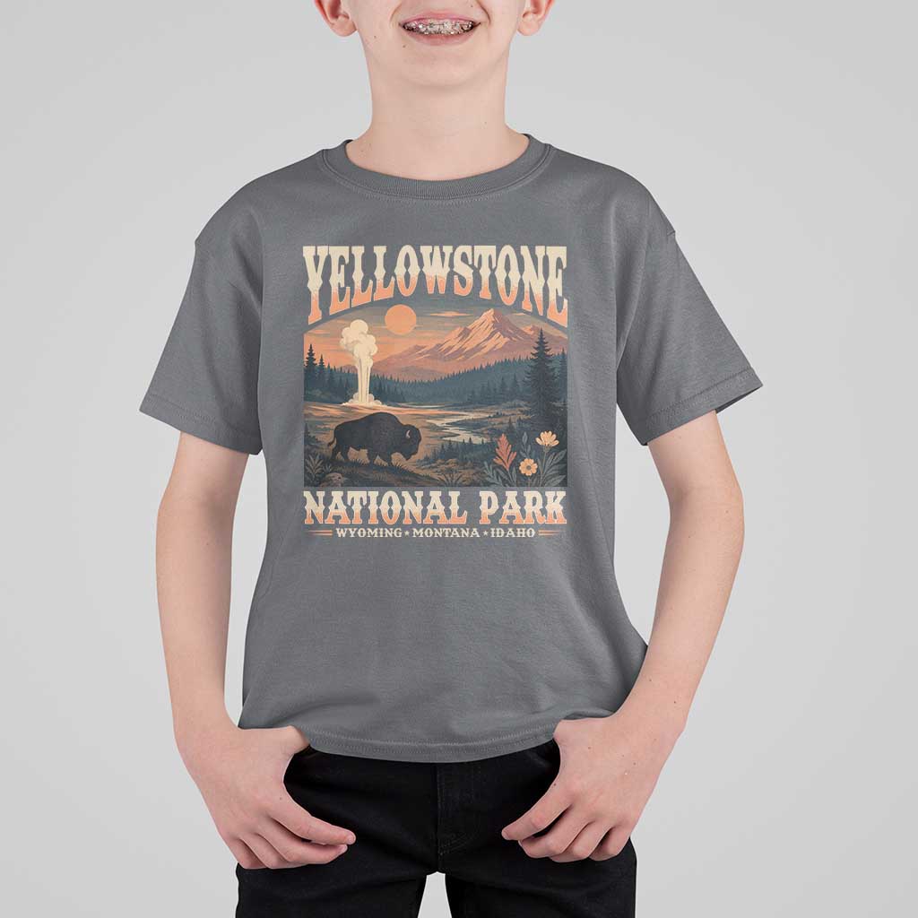 Yellowstone National Park Wyoming Montana Idaho T Shirt For Kid Vintage Bison Geyser
