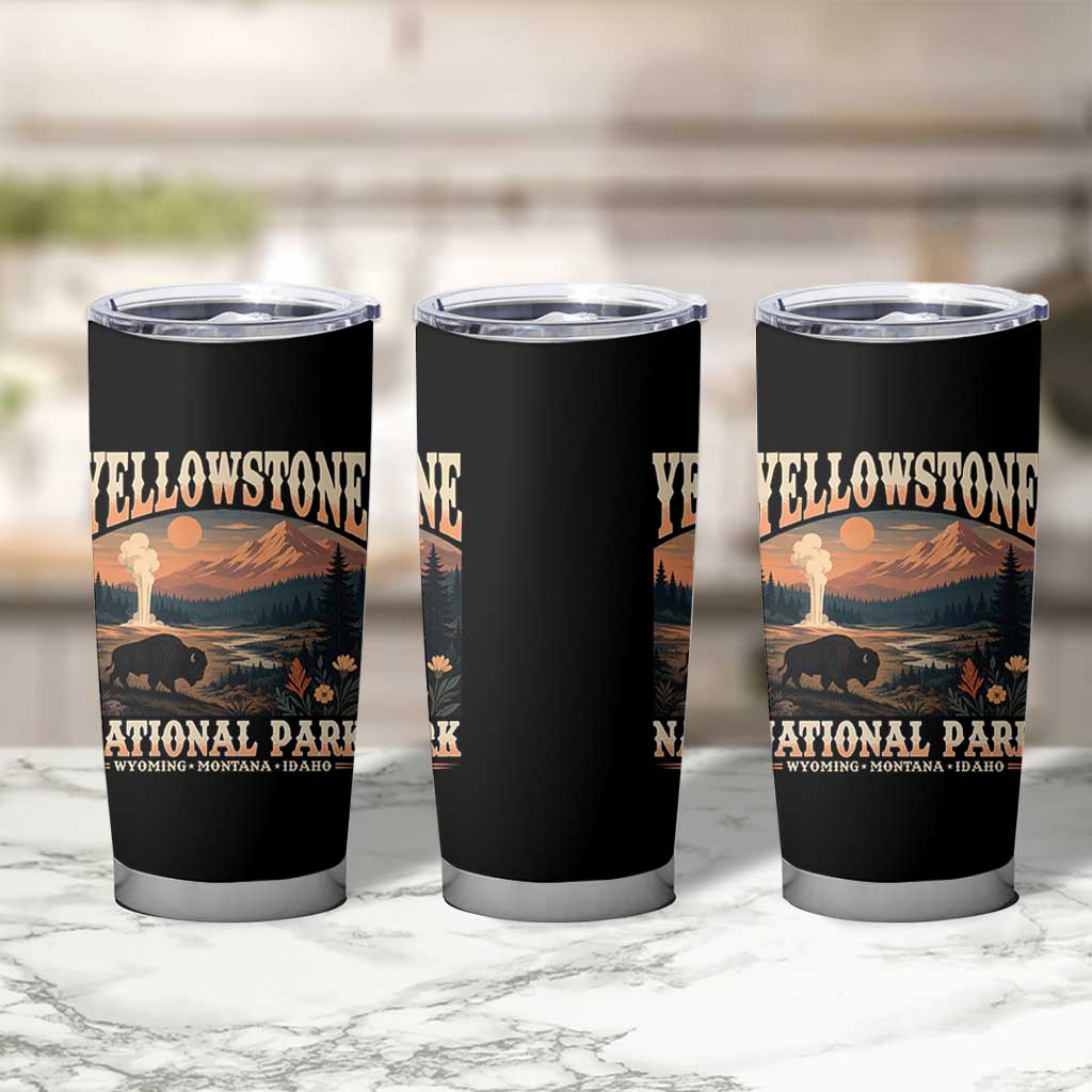 Yellowstone National Park Wyoming Montana Idaho Tumbler Cup Vintage Bison Geyser