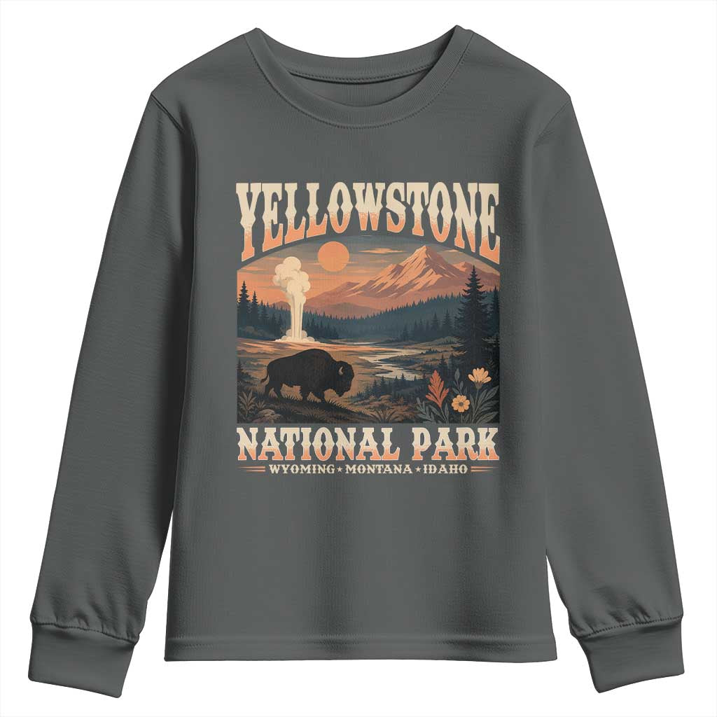 Yellowstone National Park Wyoming Montana Idaho Youth Sweatshirt Vintage Bison Geyser