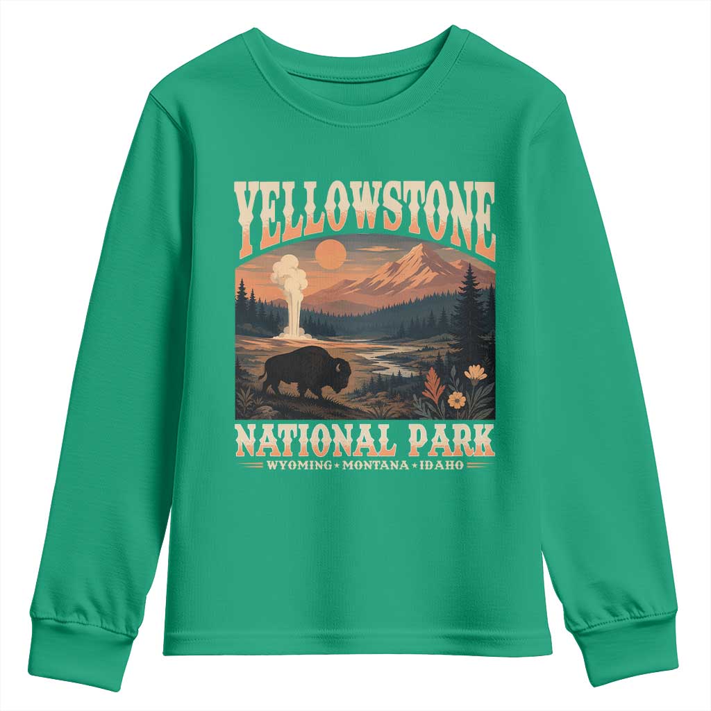 Yellowstone National Park Wyoming Montana Idaho Youth Sweatshirt Vintage Bison Geyser