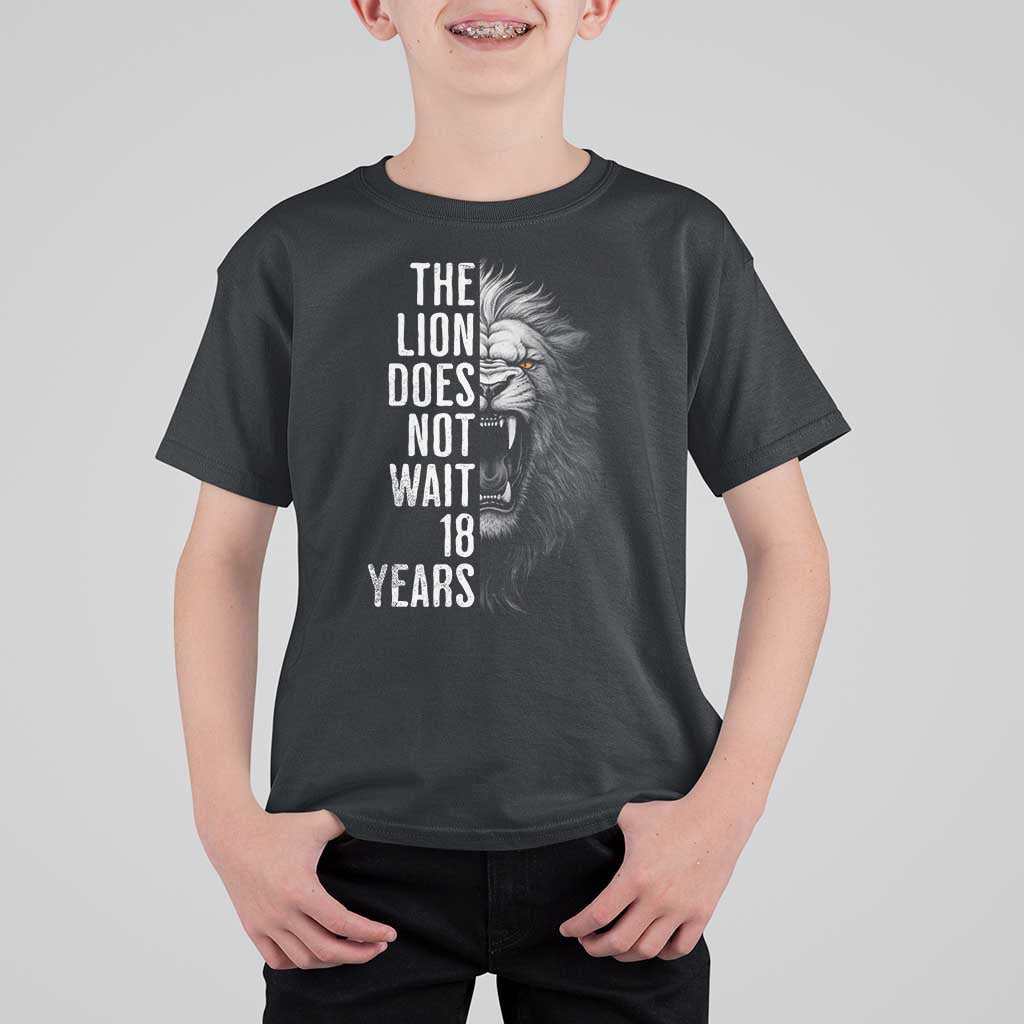 Funny The Lion Does Not Wait 18 Years T Shirt For Kid Lion Meme Gen Z Alpha - Wonder Print Shop