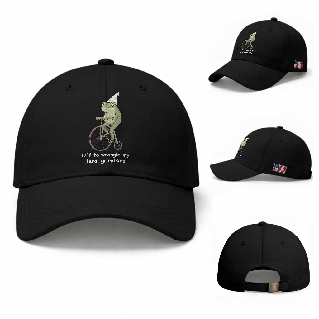 Off To Wrangle My Feral Grandkids Funny Grandparents Frog Baseball Cap
