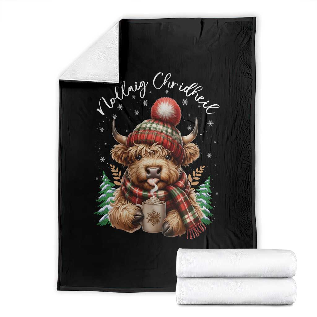 Scottish Christmas Throw Blanket Nollaig Chridheil Gaelic Xmas Higland Cow - Wonder Print Shop