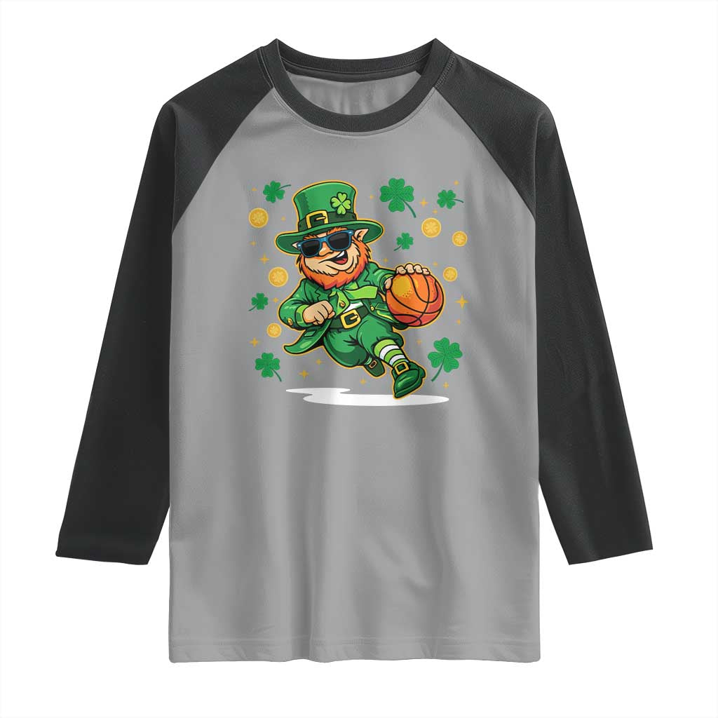 Leprechaun Basketball St Patricks Day Sport Lover Raglan Shirt