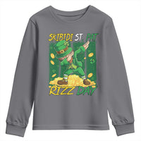 Funny Skibidi St Pat Rizz Day Youth Sweatshirt Dabbing Leprechaun Shamrock Coin