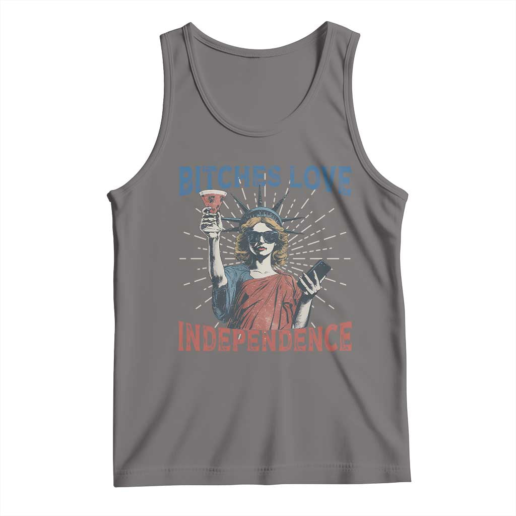 Funny Bitches Love Independence 4th Of July Tank Top Retro Statue Of Liberty - Wonder Print Shop